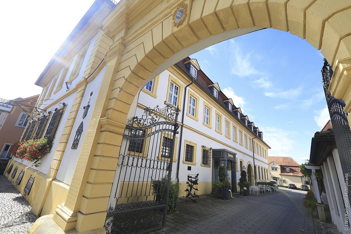 Romantik Hotel & Weingut Zehntkeller (Iphofen, Fränkisches Weinland)